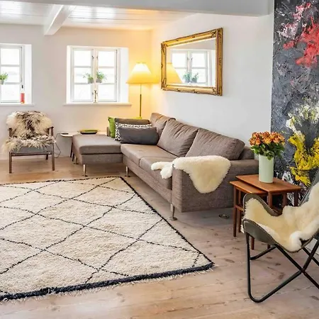 Scandinavian Tranquility - The Real Thing! Holiday home